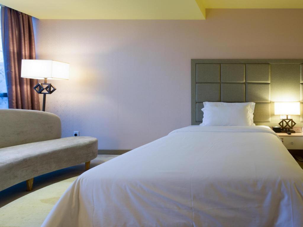 Boke Boutique Hotel Shenzhen Longgang Екстер'єр фото